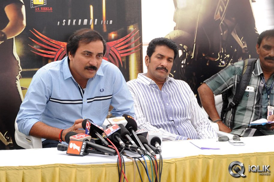 1-Nenokkadine-Producers-Press-Meet